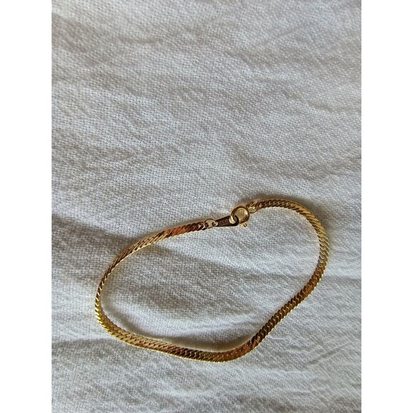 Gold Tone Korean Snake Chain Bracelet 7.5 Inches Long - Picture 1 of 4